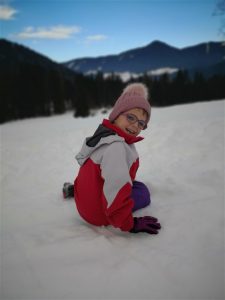 Klara na snegu